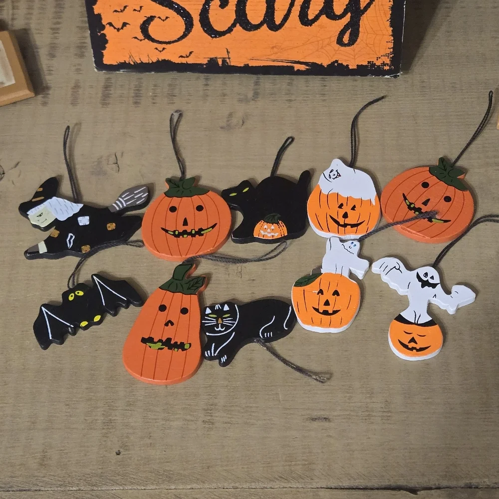 N/A halloween sign